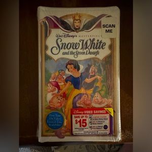 Original 1994 Disney Snow White and the Seven Dwarfs VHS Factory seal!